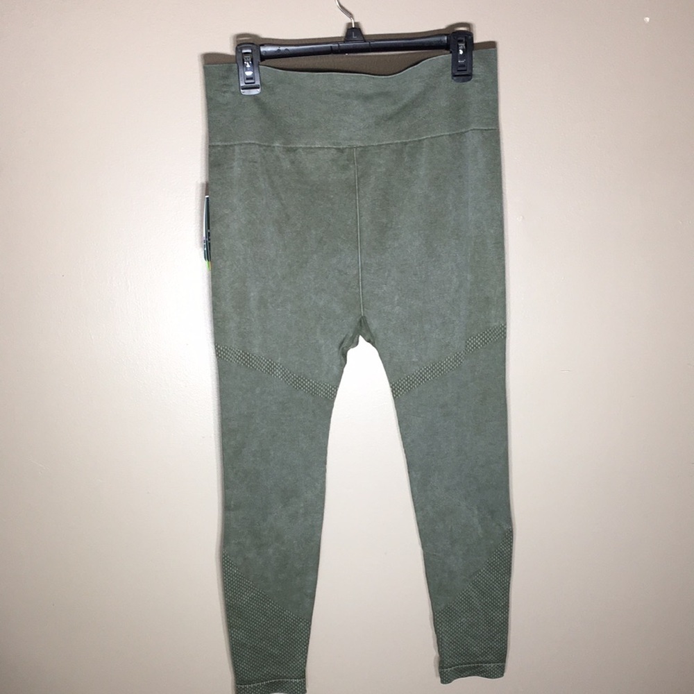 MTA sport seamless leggings size 3X NWT green workout leggings plus size active - Picture 6 of 6